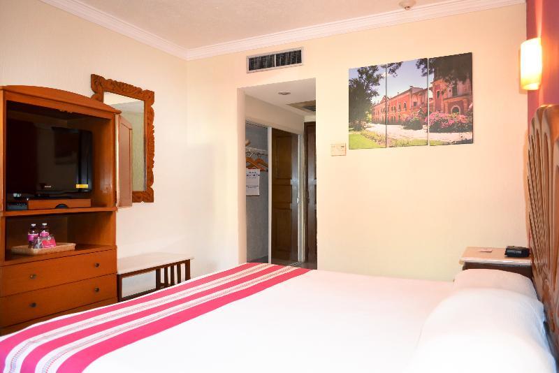 Hotel Margaritas Cancún Esterno foto