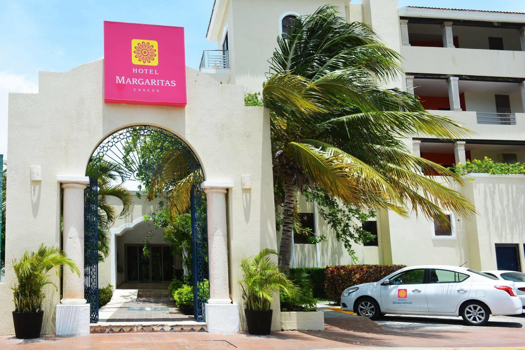 Hotel Margaritas Cancún Esterno foto